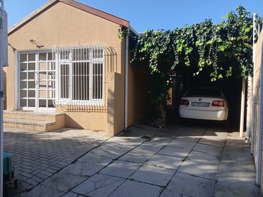 To Let 2 Bedroom Property for Rent in Diep River Western Cape